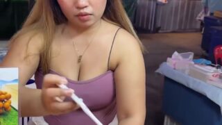 Cute Thai Lady Sells Longan Juice