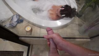 Brooke Tilli Gets Her Bubble Bath Interrupted Leaked