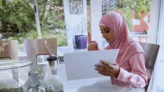 Hijab Hookup – Busty Muslim Babe Babi Star