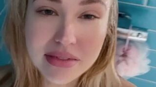 Sophie reade Nude Leaked Onlyfans Video 12